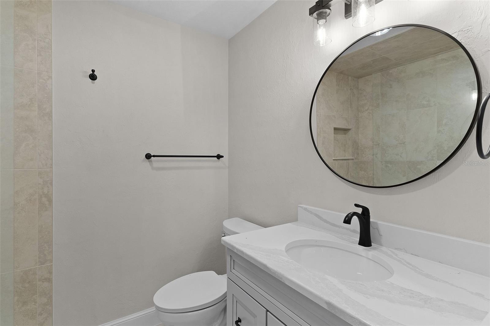 60 SAND LAKE PL, EUSTIS, FL, 32726