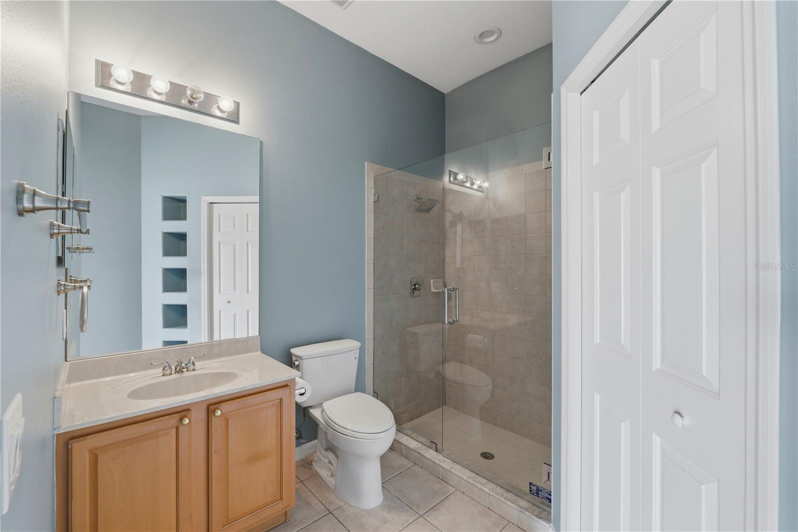 10513 BERMUDA ISLE DR, TAMPA, FL, 33647