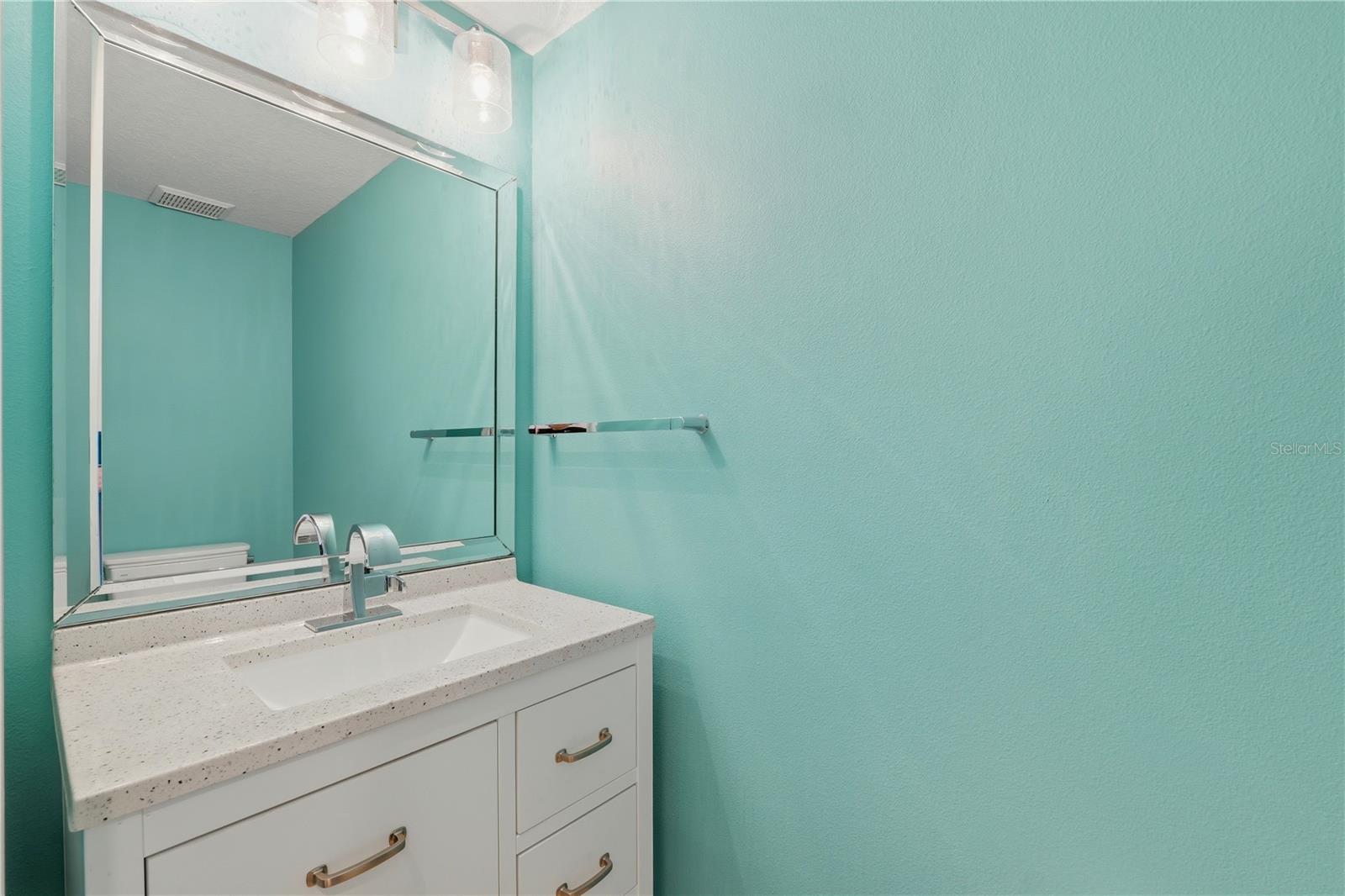 10513 BERMUDA ISLE DR, TAMPA, FL, 33647