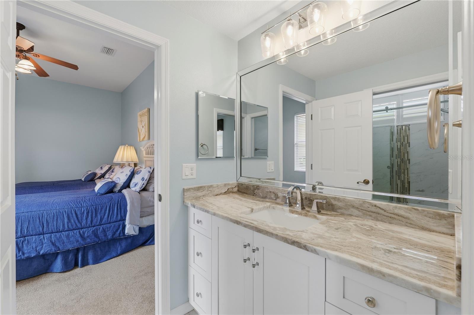 10513 BERMUDA ISLE DR, TAMPA, FL, 33647