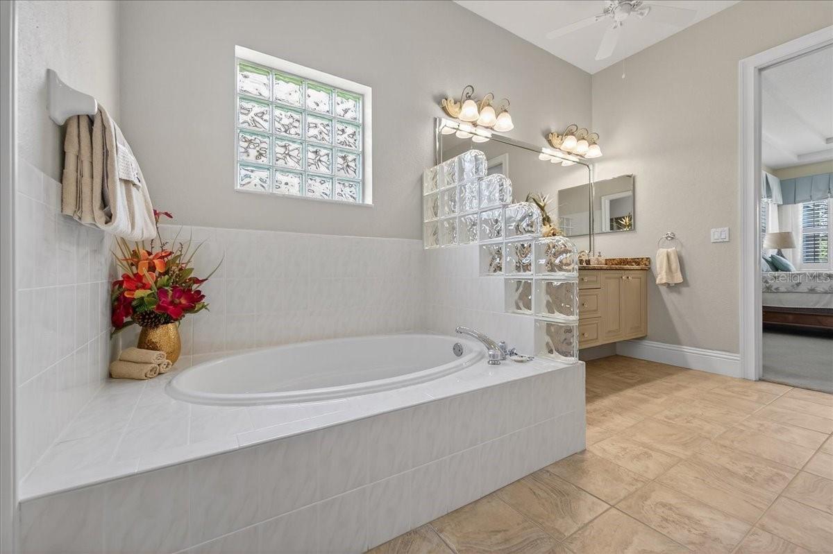17 ATLANTIC PL, PALM COAST, FL, 32137