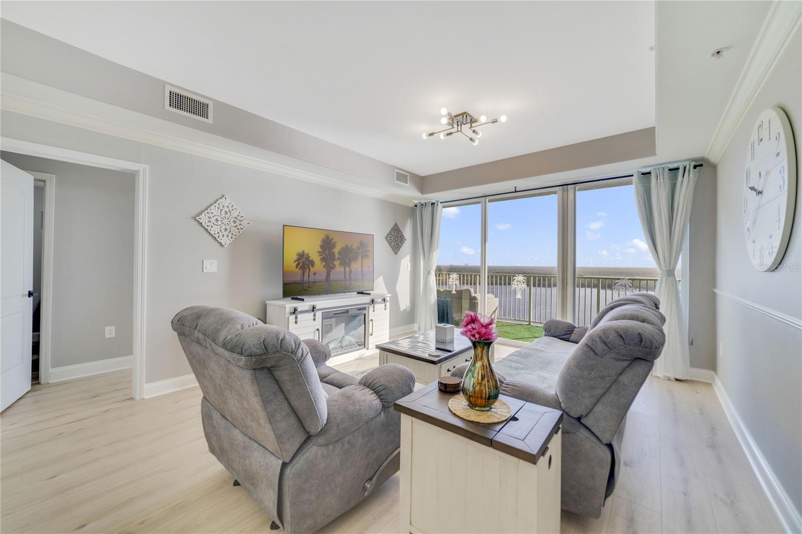 13427 BLUE HERON BEACH DR #1805, ORLANDO, FL, 32821