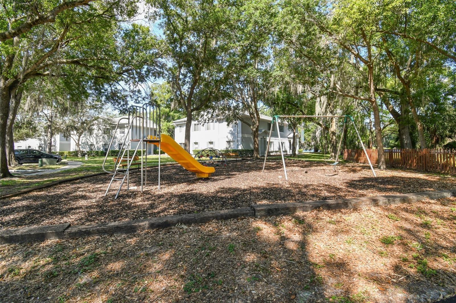 4141 DOLPHIN DR #4141, TAMPA, FL, 33617