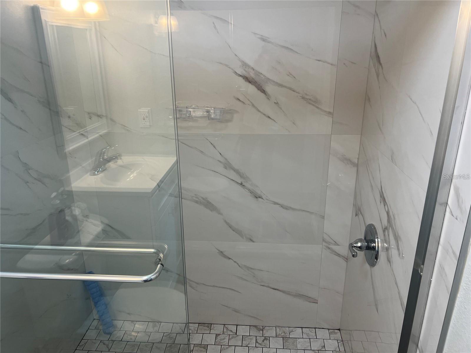 4141 DOLPHIN DR #4141, TAMPA, FL, 33617