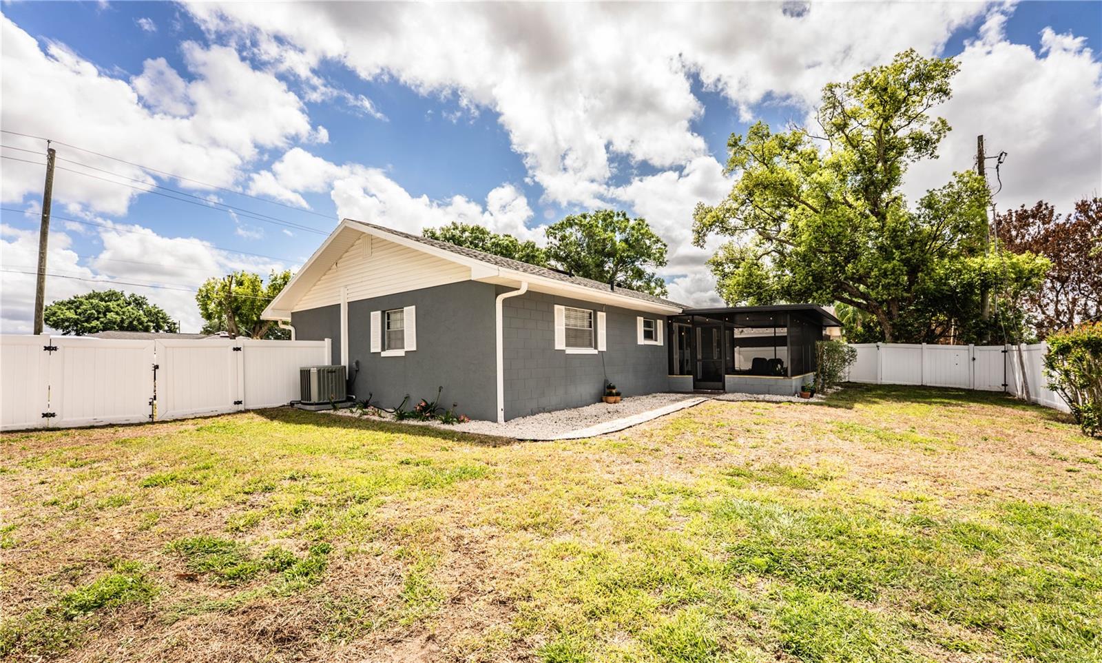 221 WHITMAN RD, WINTER HAVEN, FL, 33884