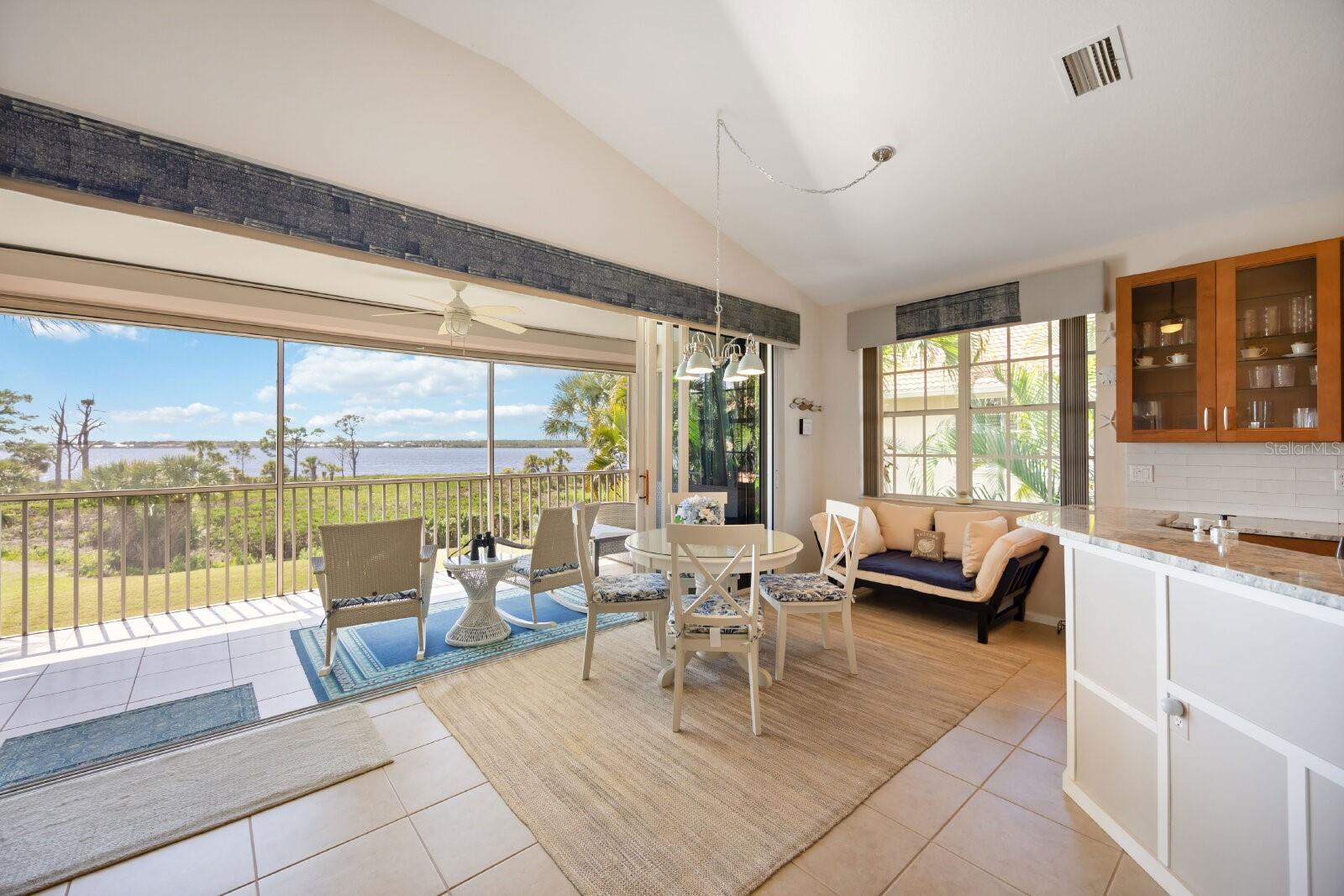 4604 CLUB DR #B202, PORT CHARLOTTE, FL, 33953