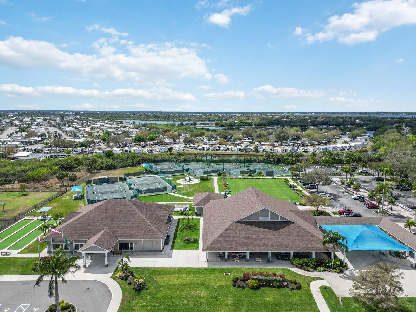 4604 CLUB DR #B202, PORT CHARLOTTE, FL, 33953