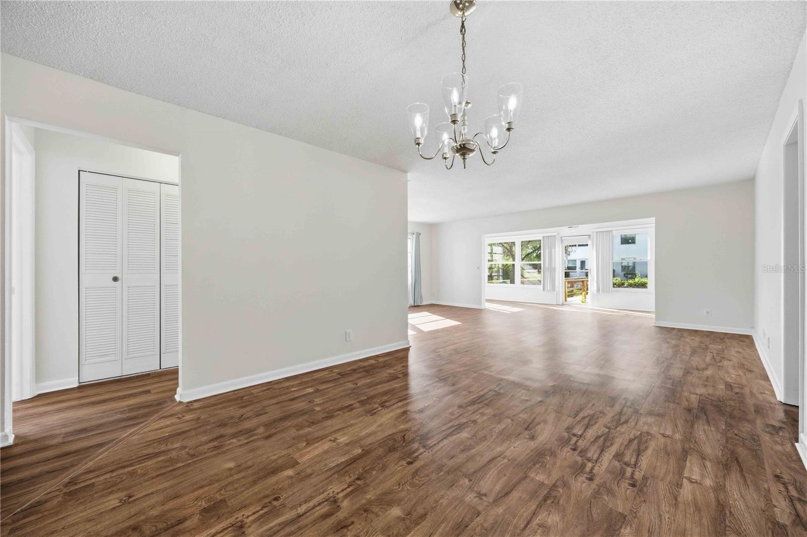100 EL CAMINO DR #101, WINTER HAVEN, FL, 33884
