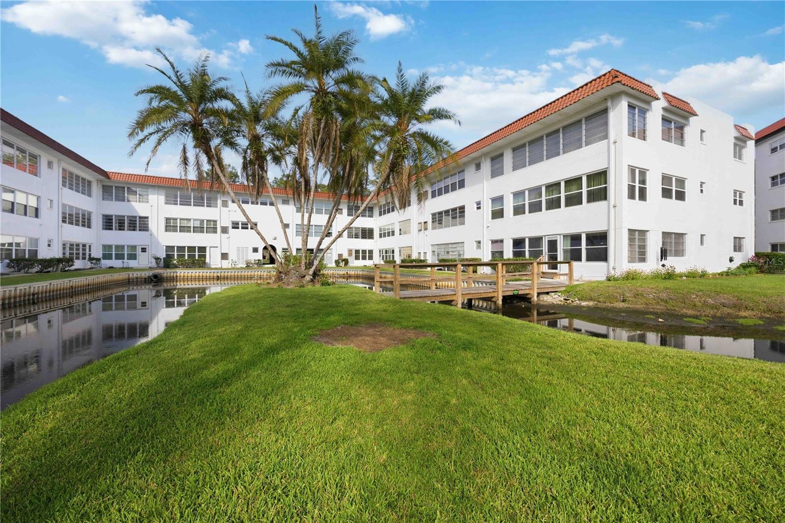 100 EL CAMINO DR #101, WINTER HAVEN, FL, 33884