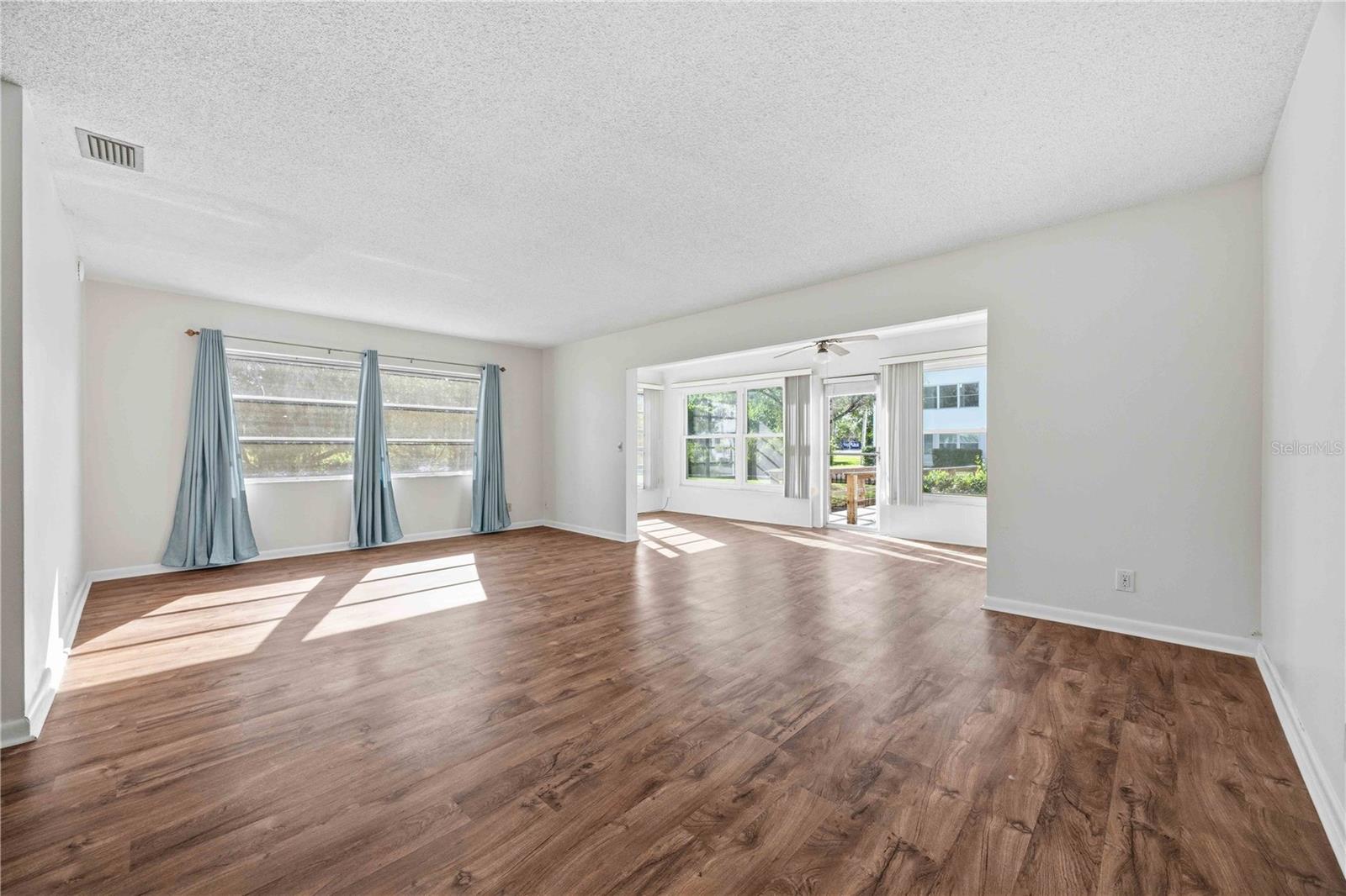 100 EL CAMINO DR #101, WINTER HAVEN, FL, 33884