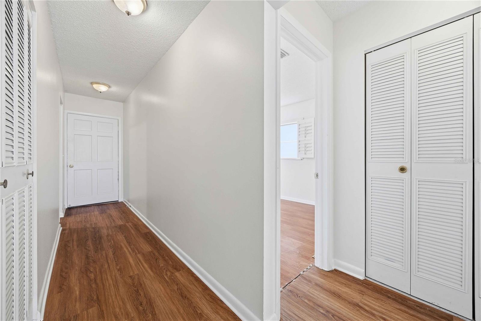 100 EL CAMINO DR #101, WINTER HAVEN, FL, 33884