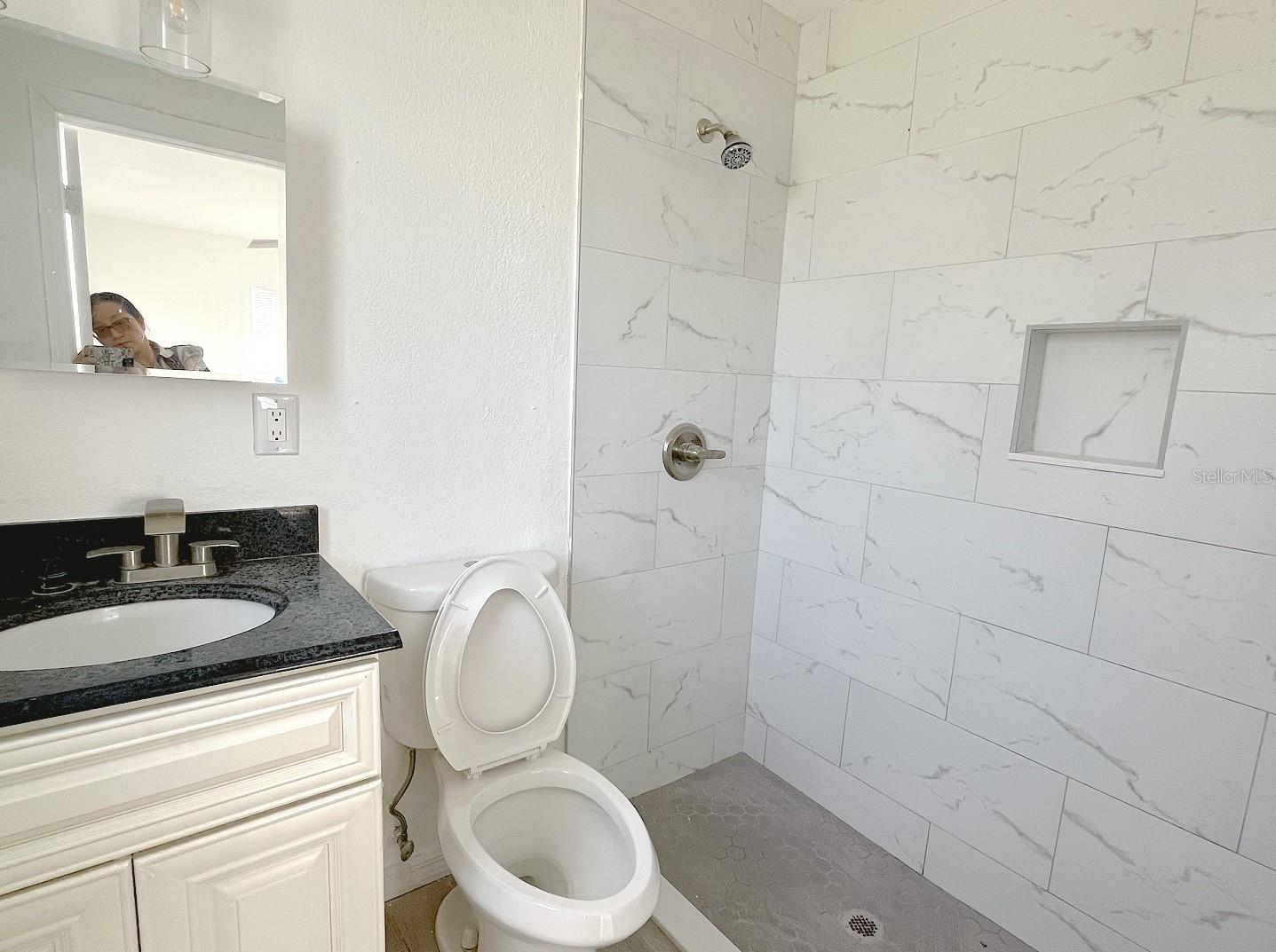 25 LYNN WAY #B, MADEIRA BEACH, FL, 33708