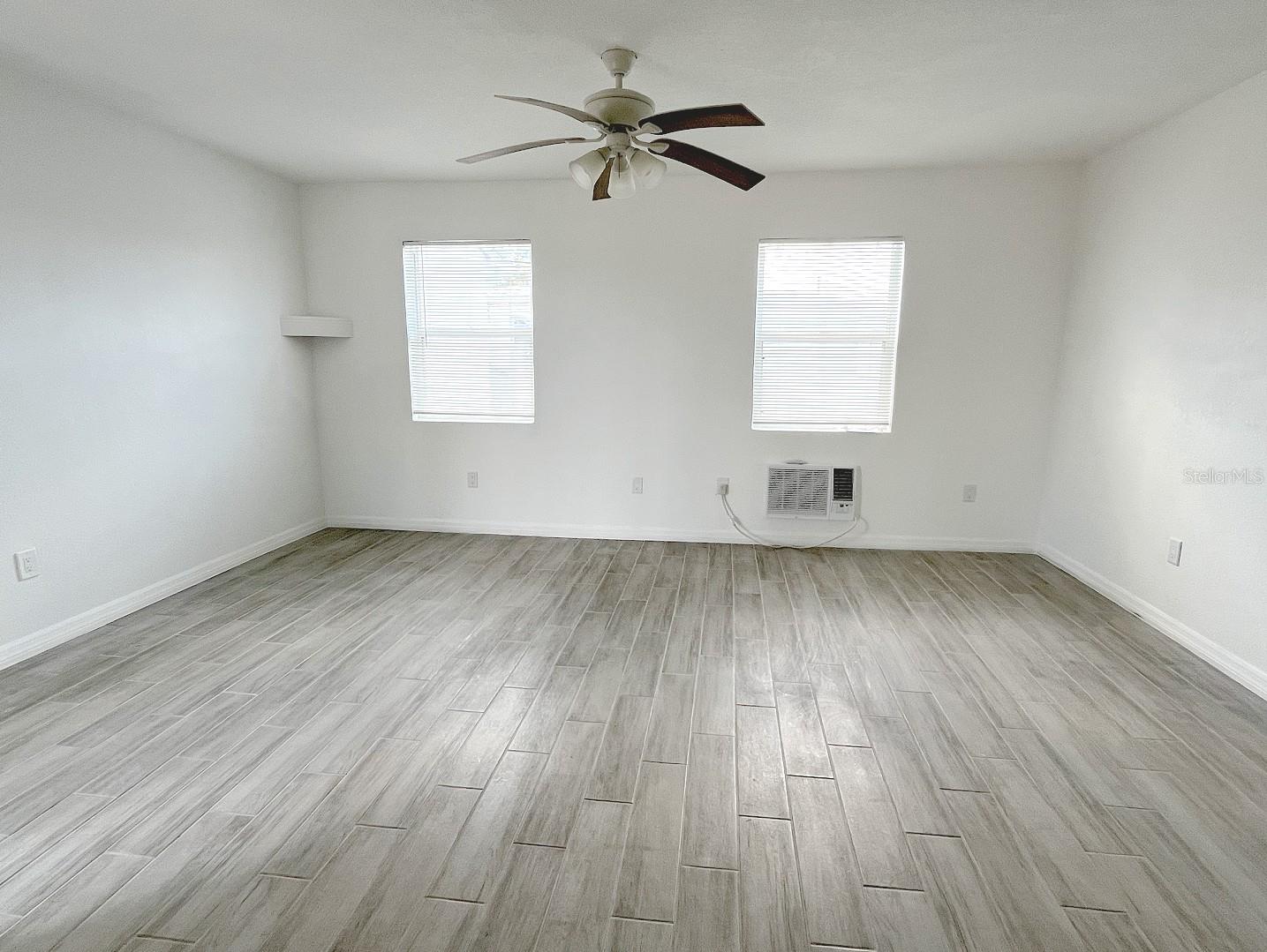25 LYNN WAY #B, MADEIRA BEACH, FL, 33708