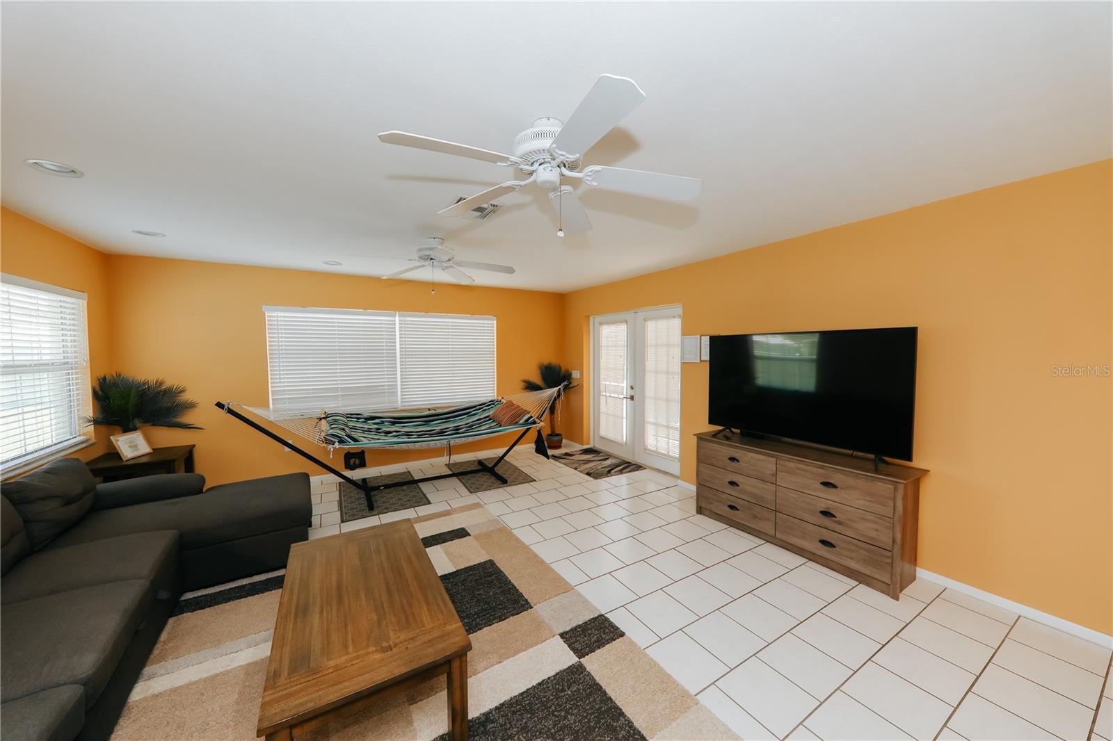 5211 24TH AVENUE DR W, BRADENTON, FL, 34209