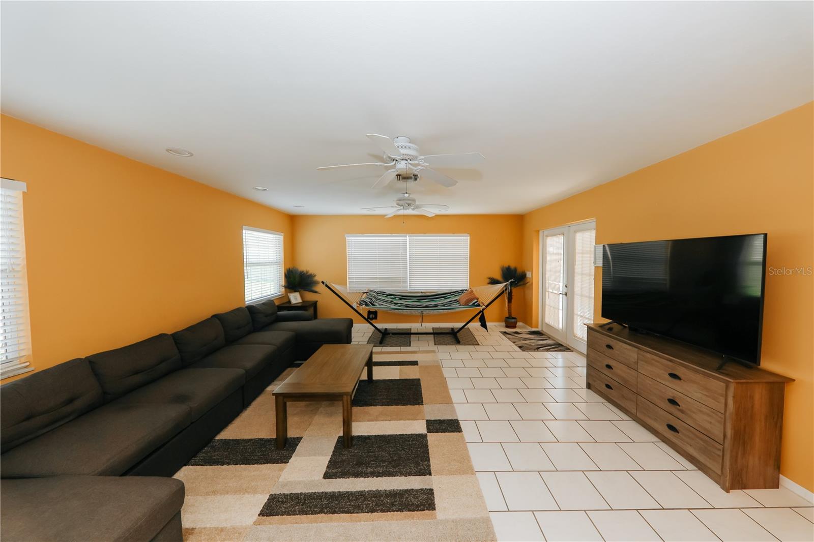 5211 24TH AVENUE DR W, BRADENTON, FL, 34209