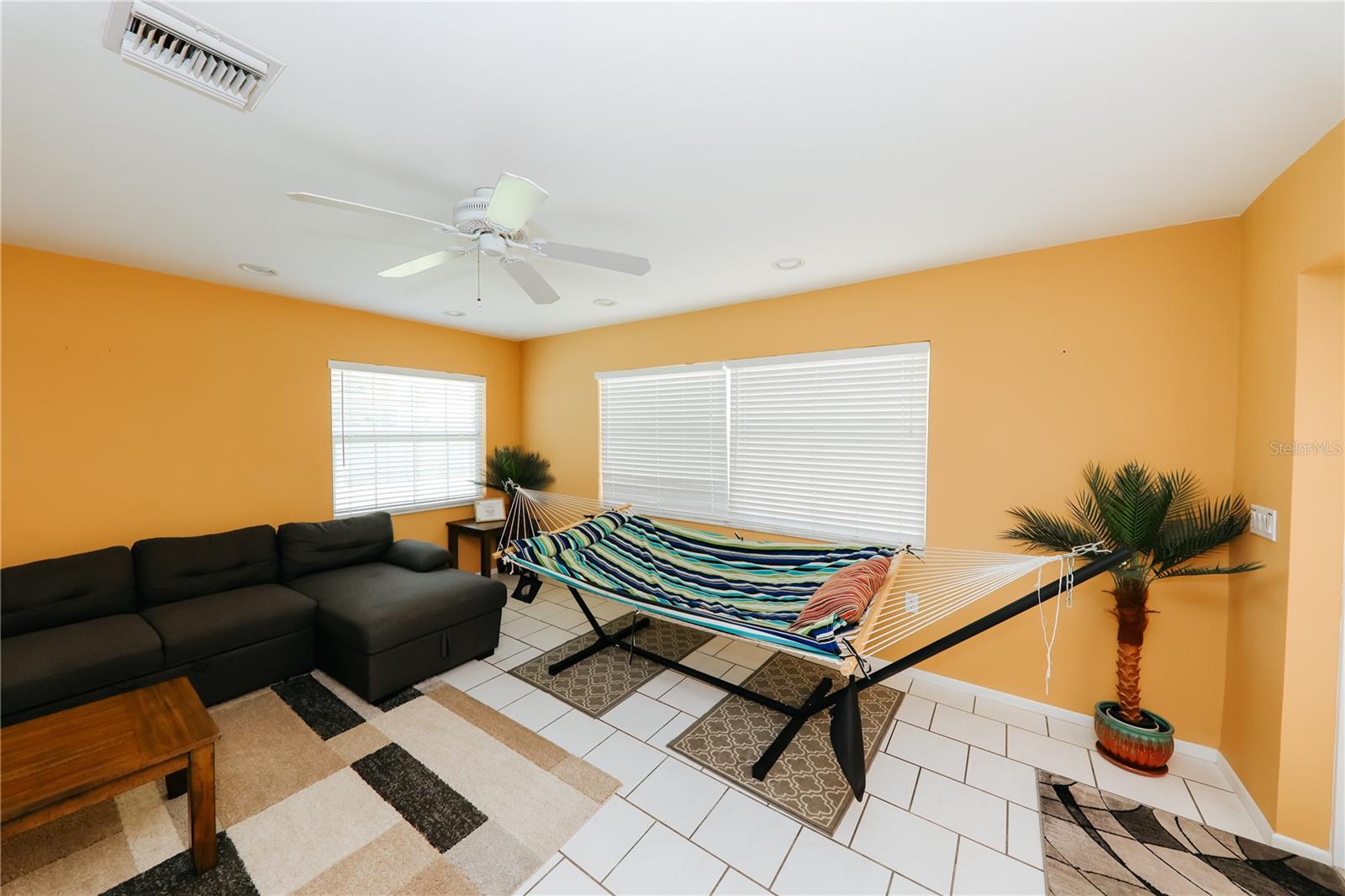 5211 24TH AVENUE DR W, BRADENTON, FL, 34209