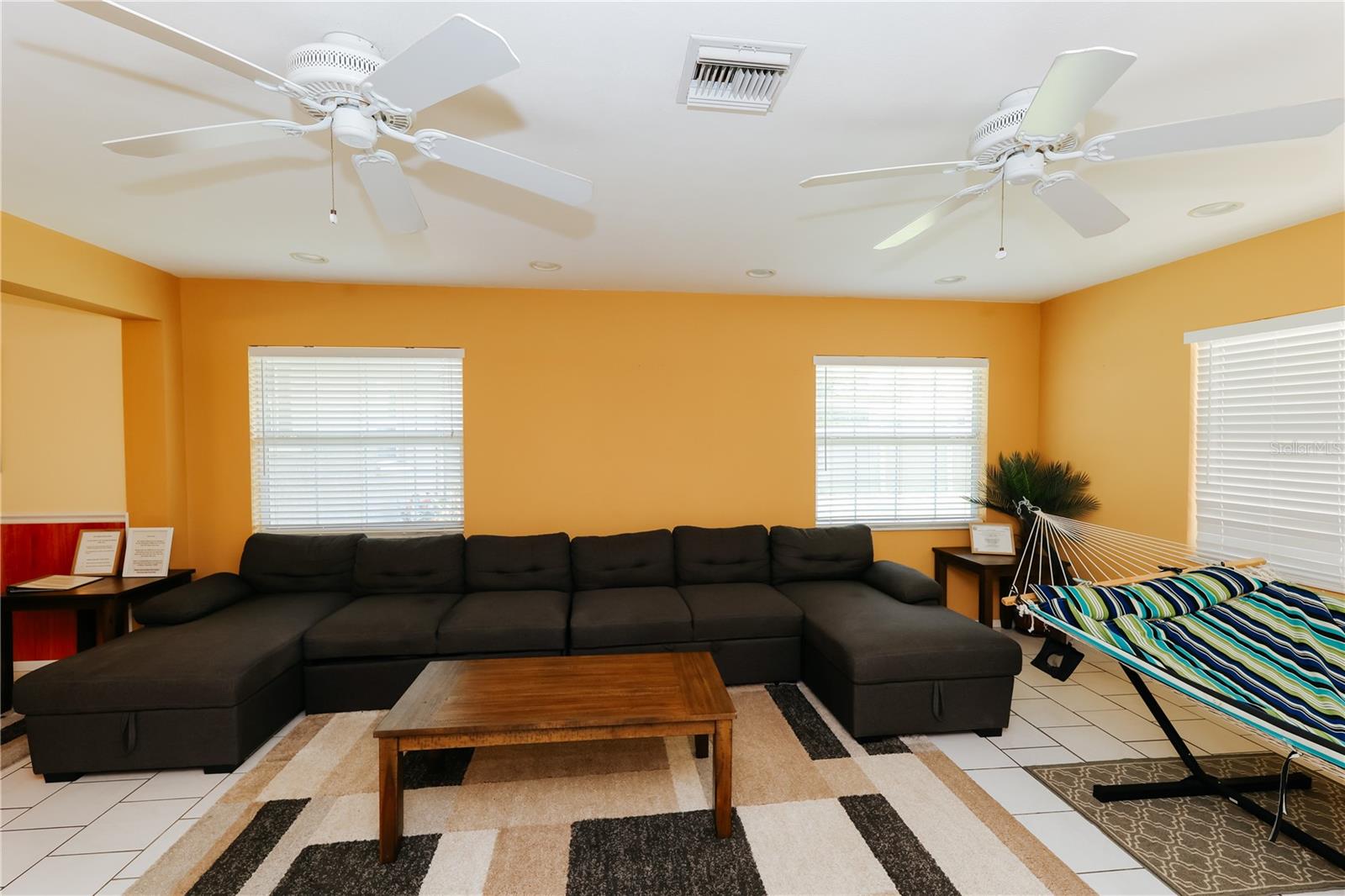 5211 24TH AVENUE DR W, BRADENTON, FL, 34209
