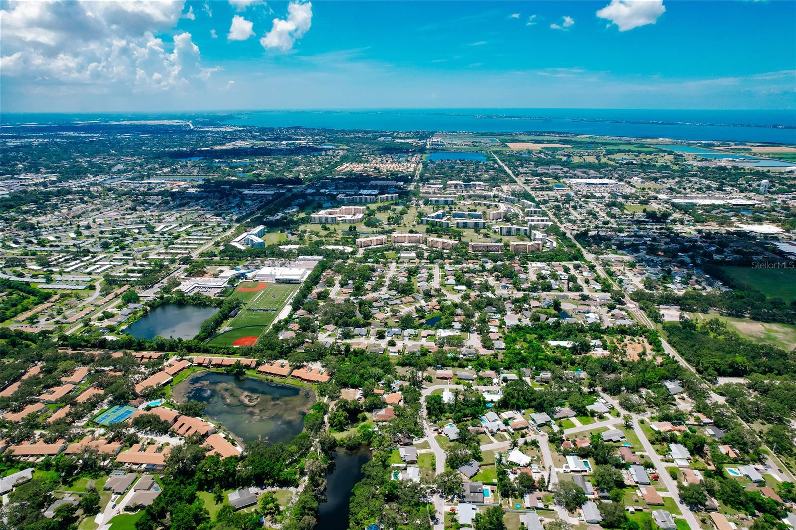 5211 24TH AVENUE DR W, BRADENTON, FL, 34209