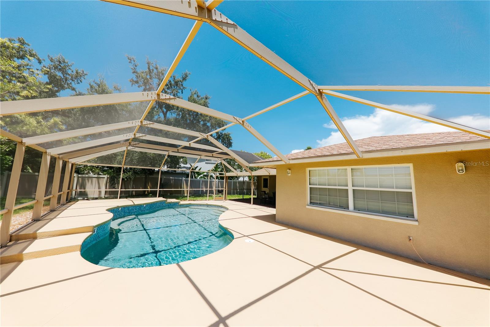 5211 24TH AVENUE DR W, BRADENTON, FL, 34209