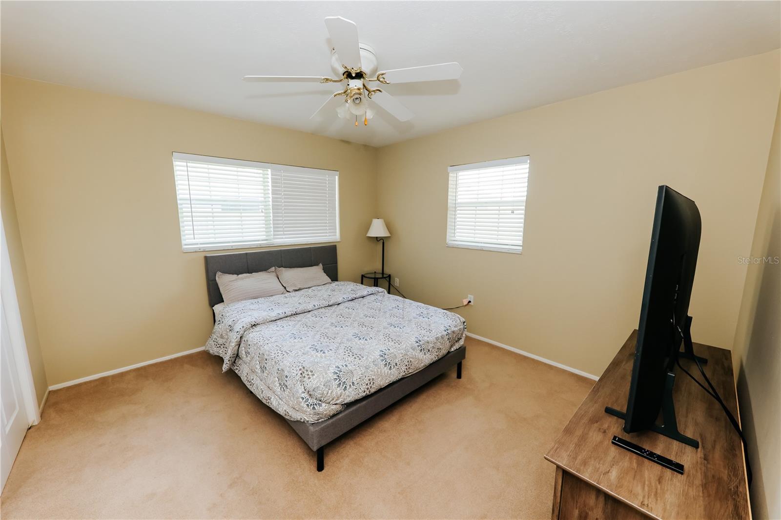 5211 24TH AVENUE DR W, BRADENTON, FL, 34209
