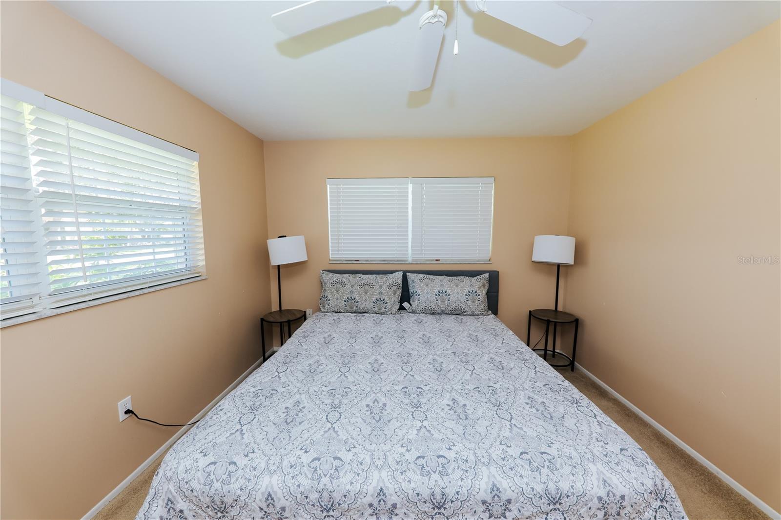5211 24TH AVENUE DR W, BRADENTON, FL, 34209