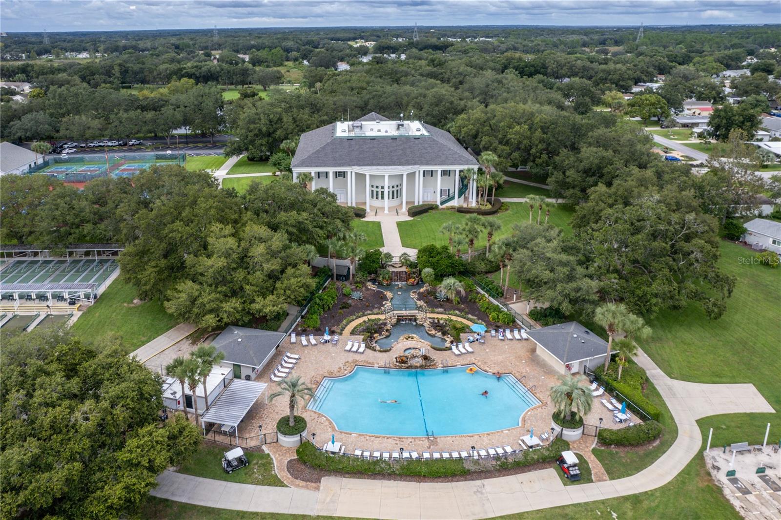 5225 CHANTICLEER DR, LEESBURG, FL, 34748