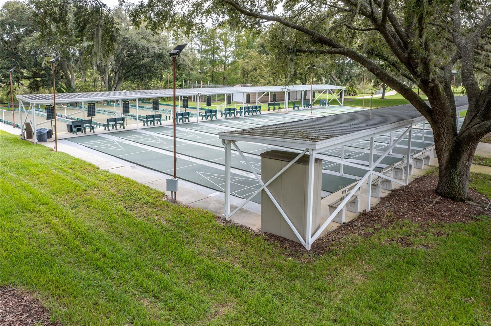 5225 CHANTICLEER DR, LEESBURG, FL, 34748