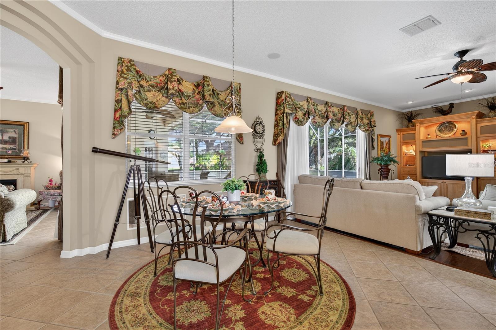 5225 CHANTICLEER DR, LEESBURG, FL, 34748