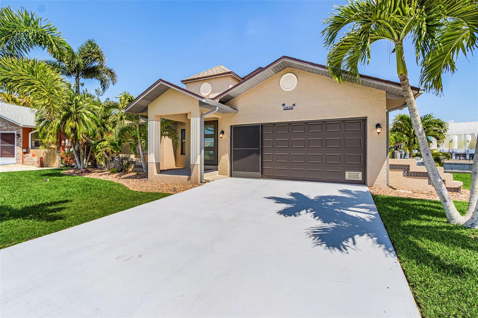 3810 BARNEGAT DR, PUNTA GORDA, FL, 33950