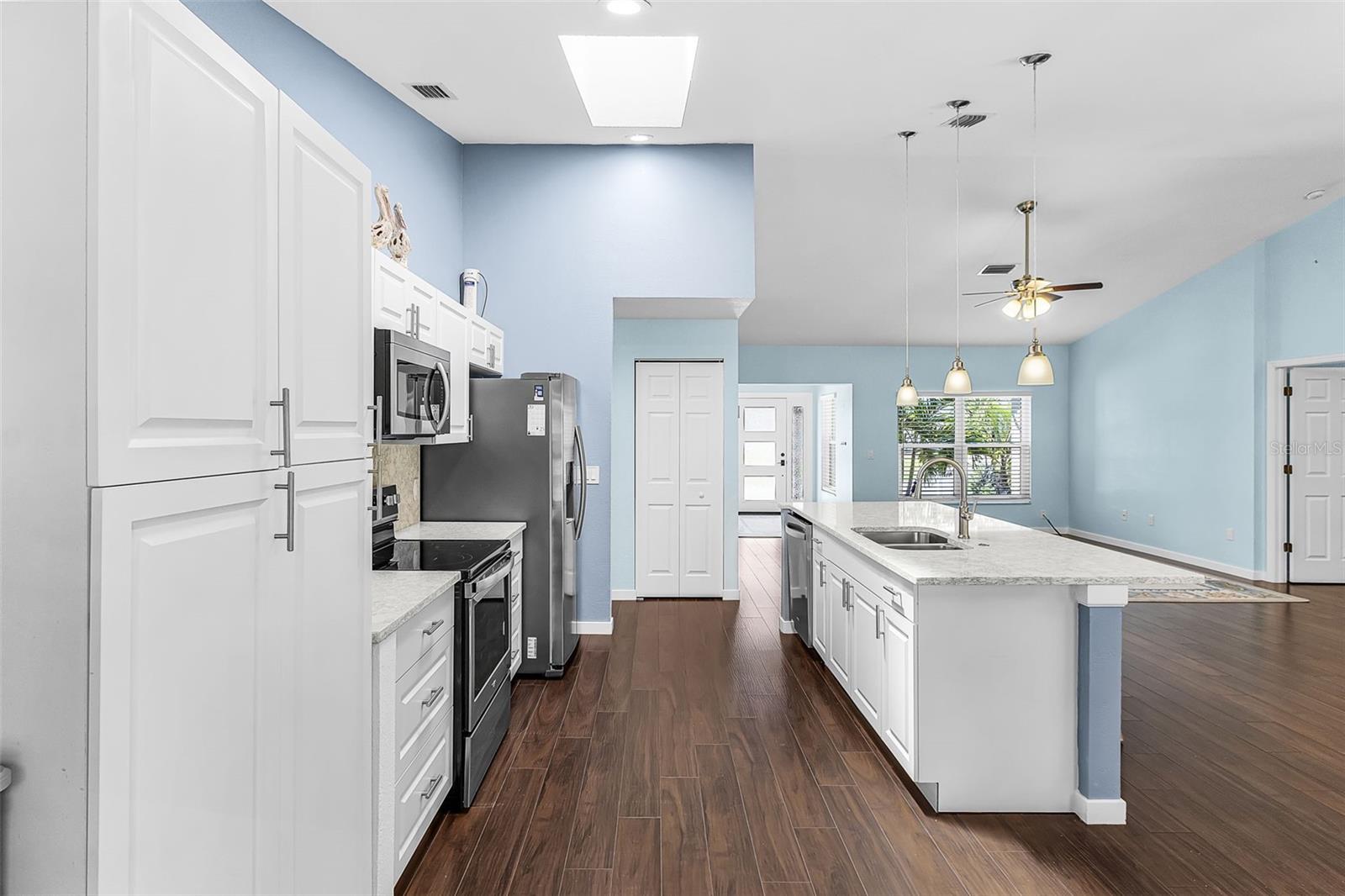 3810 BARNEGAT DR, PUNTA GORDA, FL, 33950