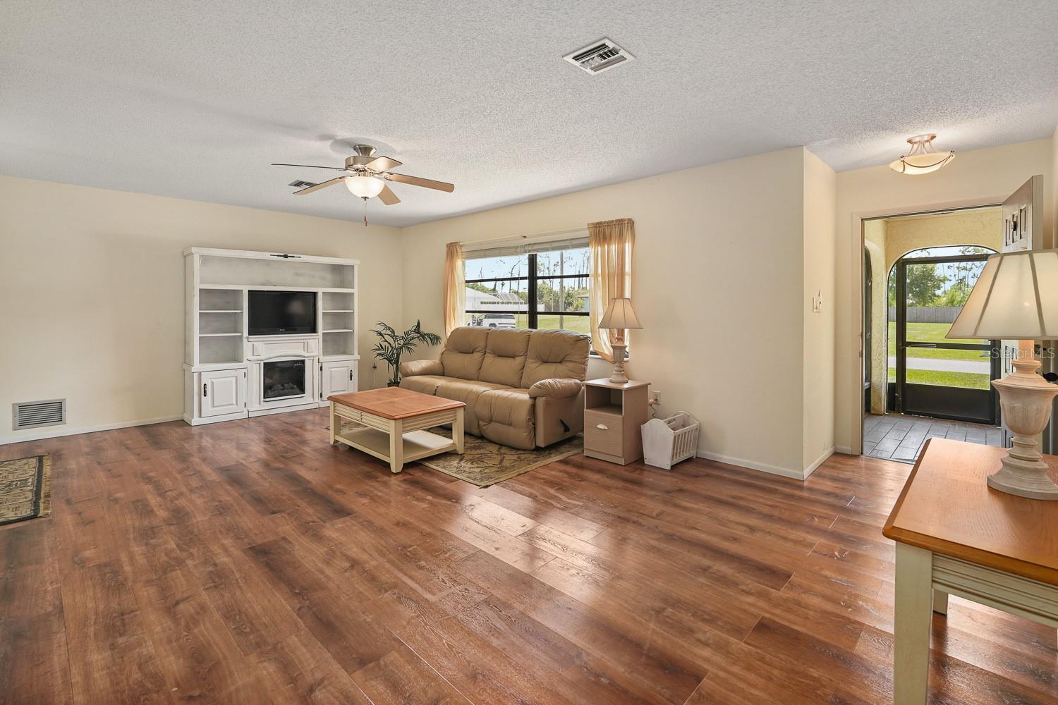 9340 SAN BERNANDINO AVE, ENGLEWOOD, FL, 34224