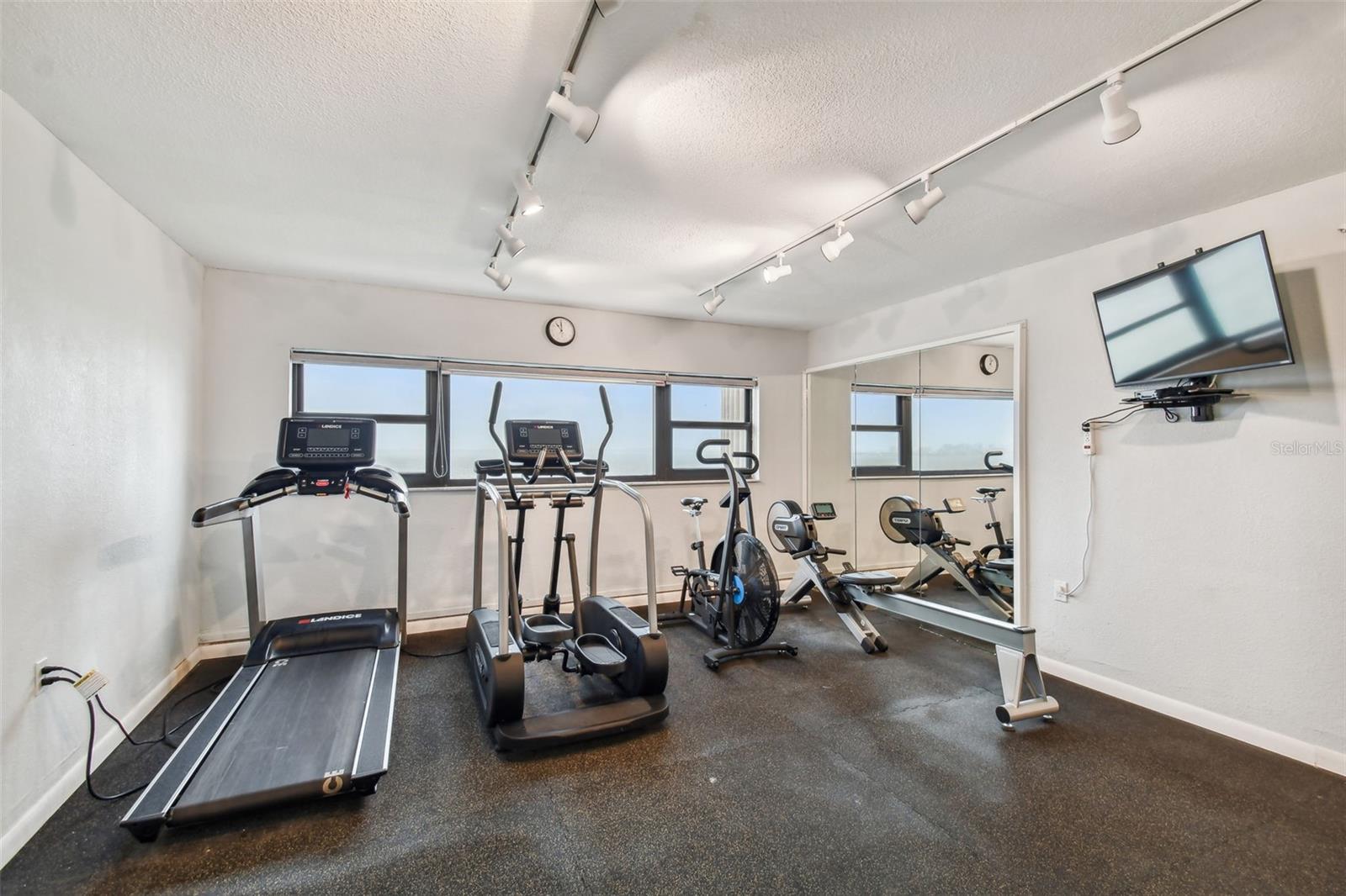 4141 BAYSHORE BLVD #1106, TAMPA, FL, 33611