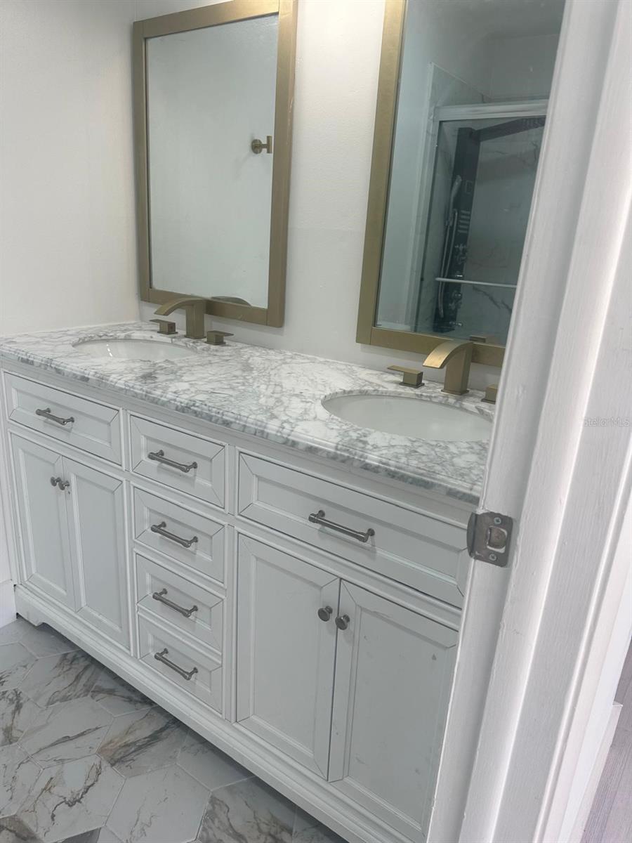 2500 21ST ST NW #15, WINTER HAVEN, FL, 33881