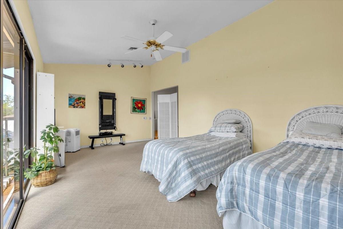 3264 PARK DR, PUNTA GORDA, FL, 33982