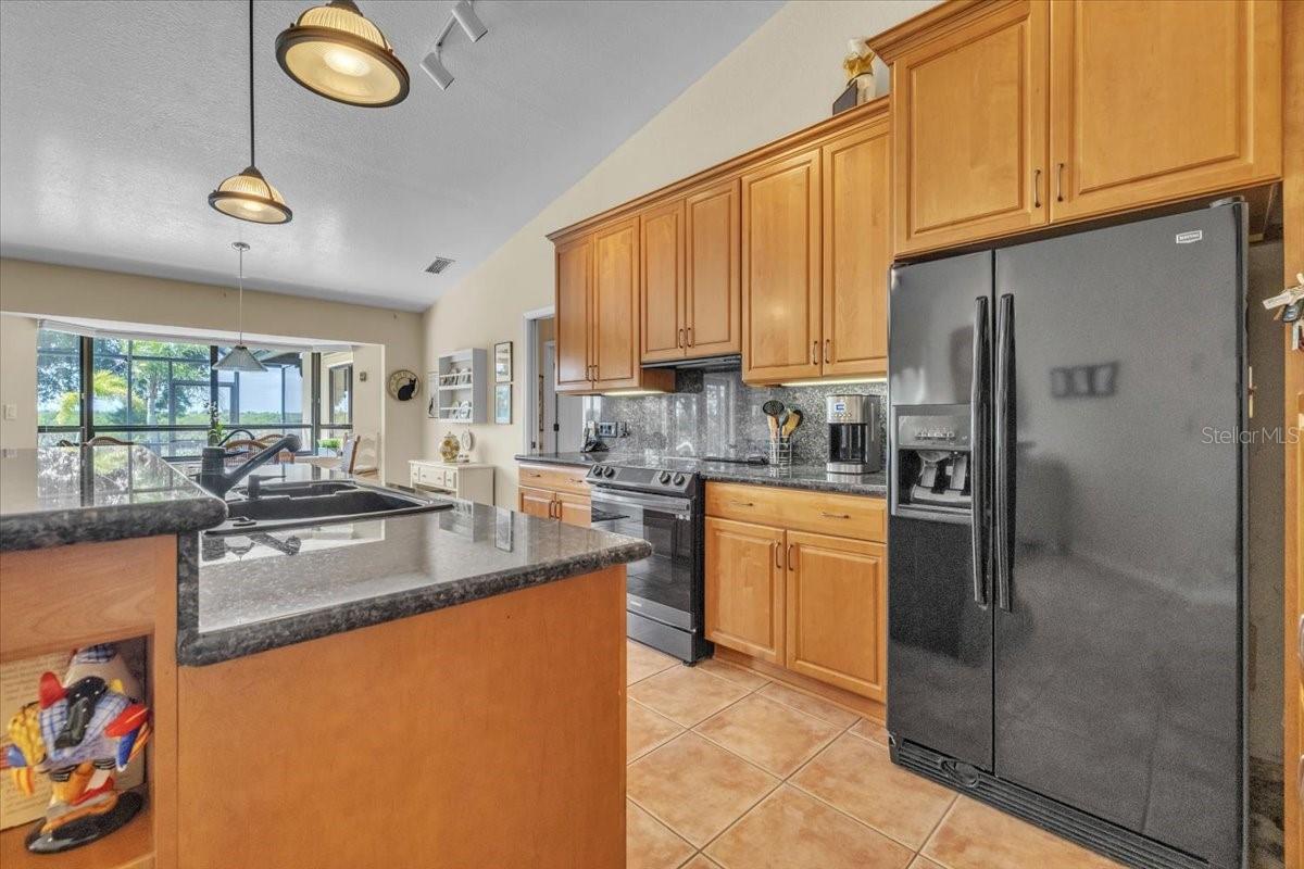 3264 PARK DR, PUNTA GORDA, FL, 33982