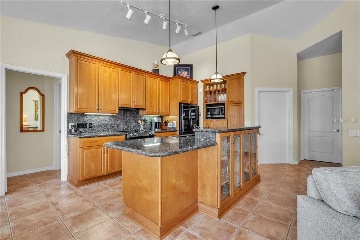 3264 PARK DR, PUNTA GORDA, FL, 33982