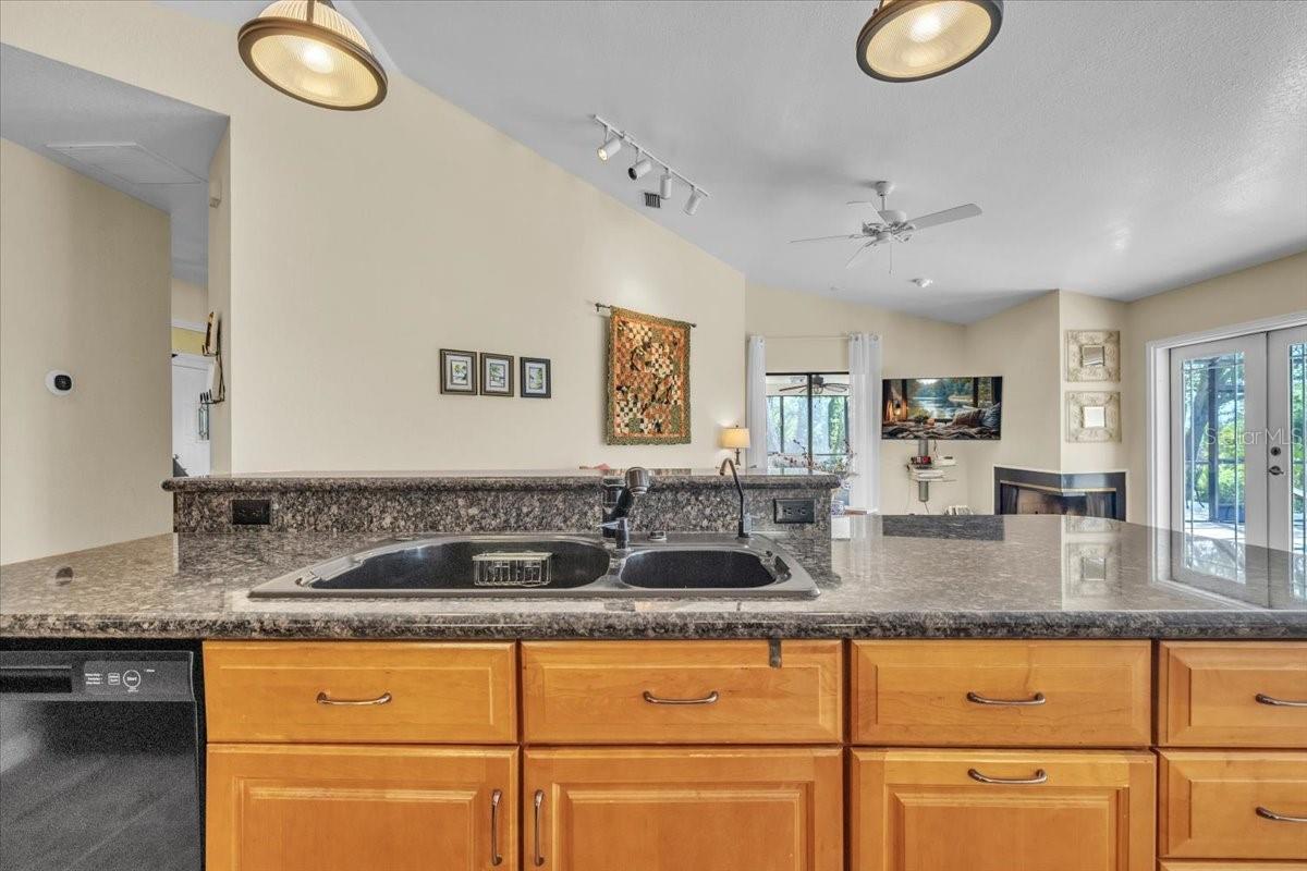 3264 PARK DR, PUNTA GORDA, FL, 33982