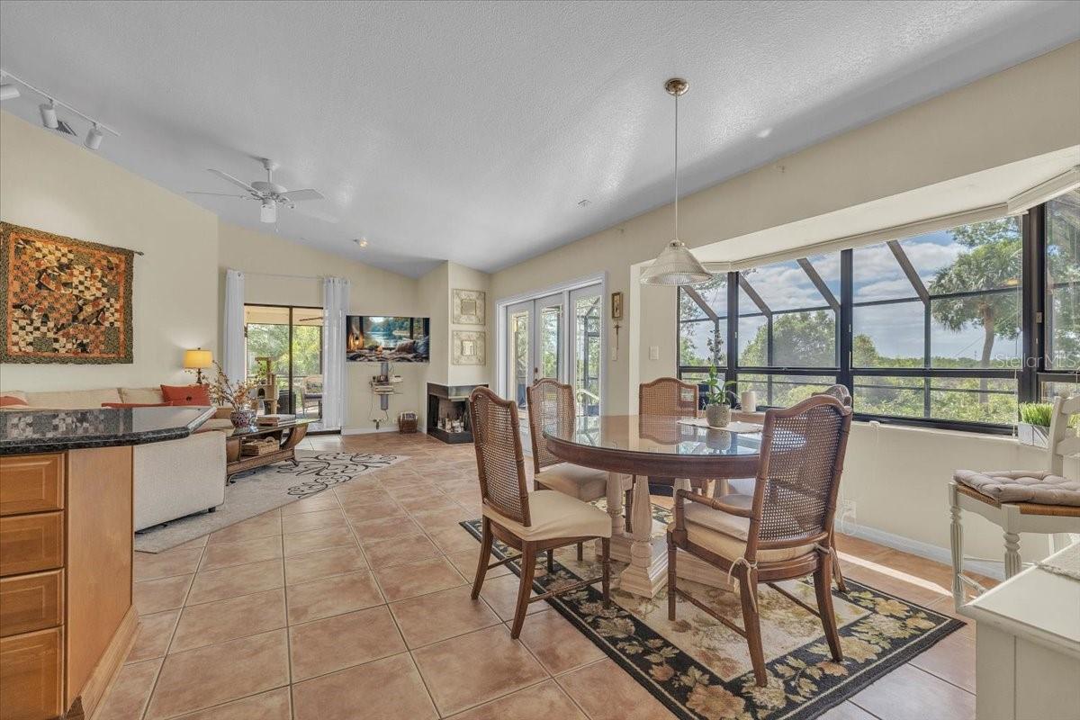 3264 PARK DR, PUNTA GORDA, FL, 33982