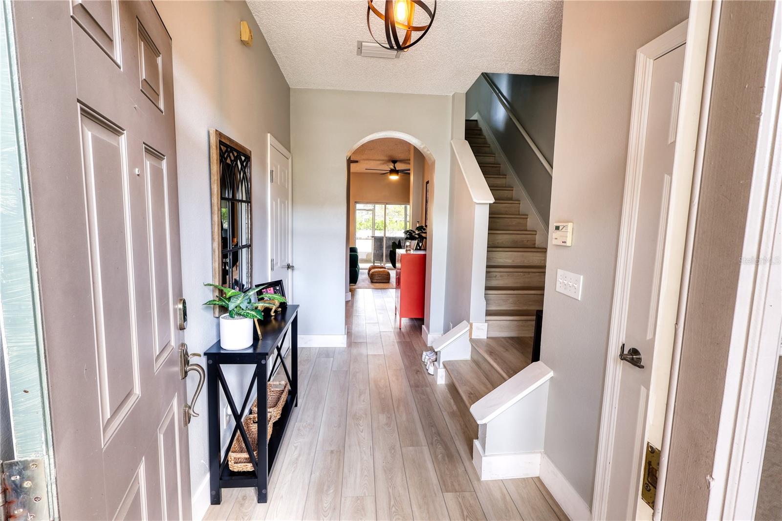 671 VALLANCE WAY NE, ST PETERSBURG, FL, 33716