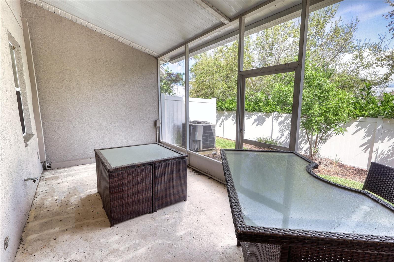 671 VALLANCE WAY NE, ST PETERSBURG, FL, 33716