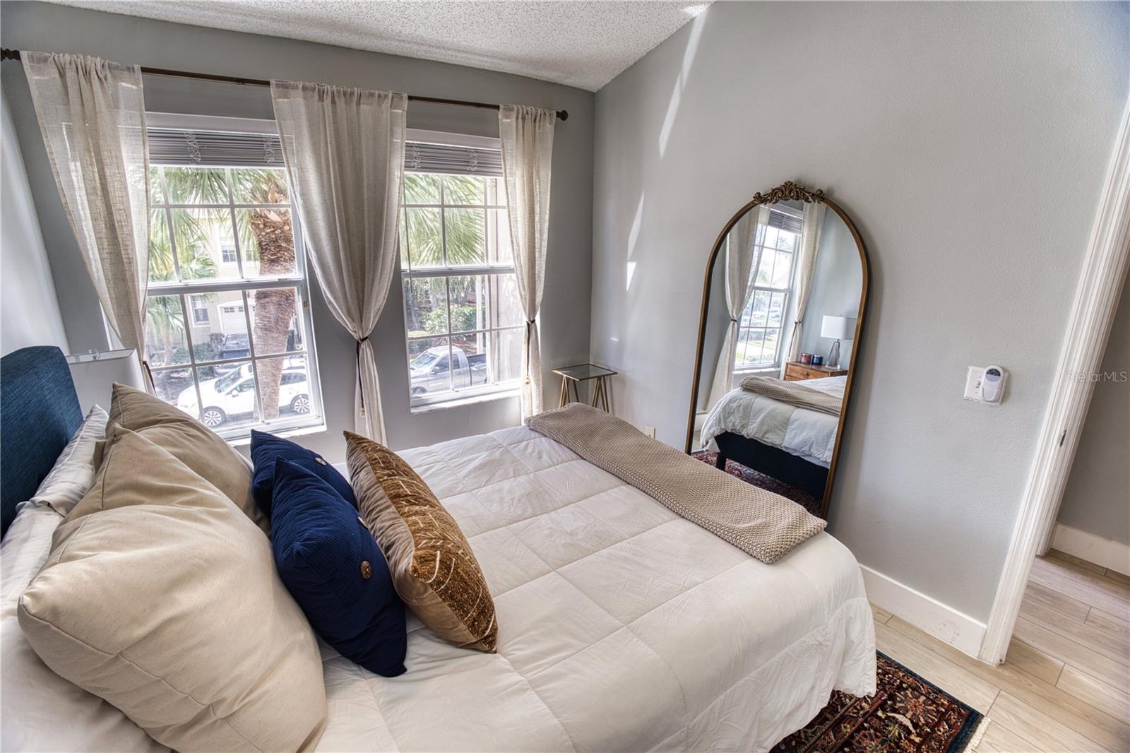 671 VALLANCE WAY NE, ST PETERSBURG, FL, 33716