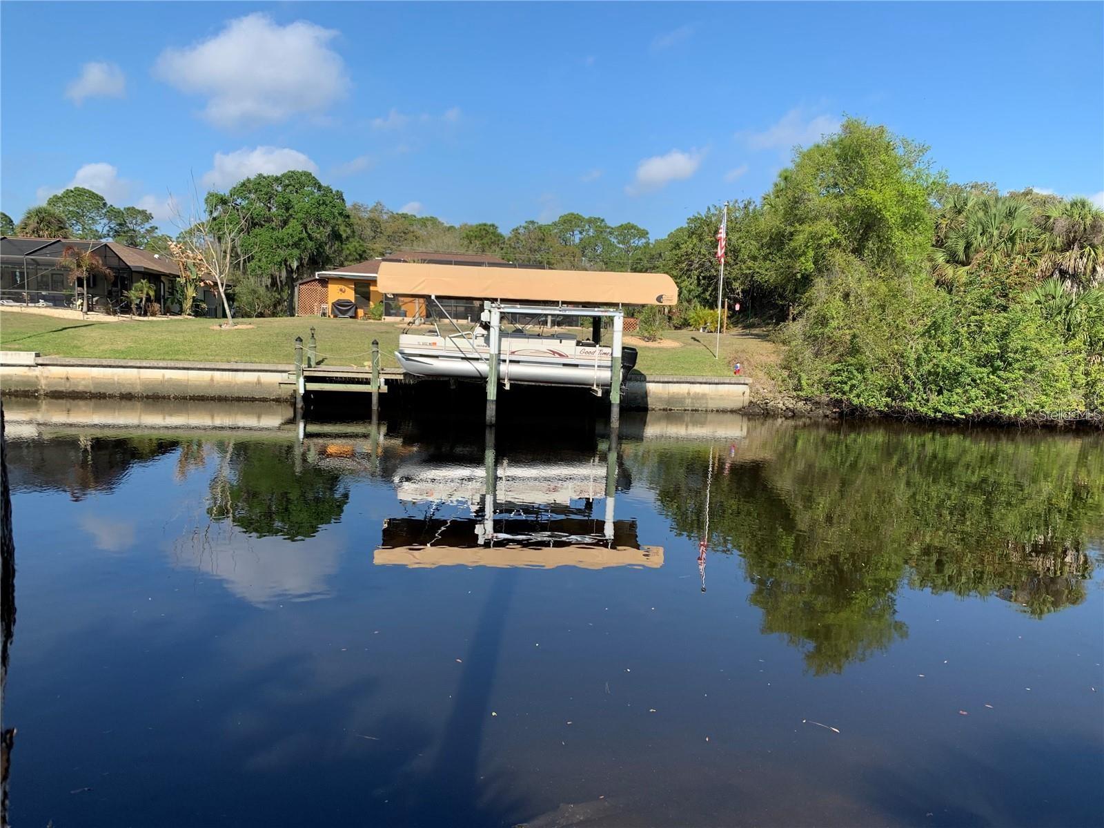 1375 CLEARVIEW DR, PORT CHARLOTTE, FL, 33953