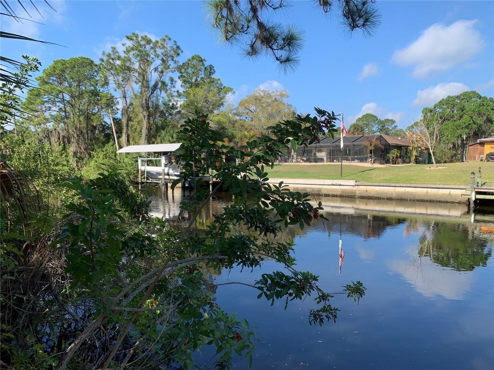 1375 CLEARVIEW DR, PORT CHARLOTTE, FL, 33953