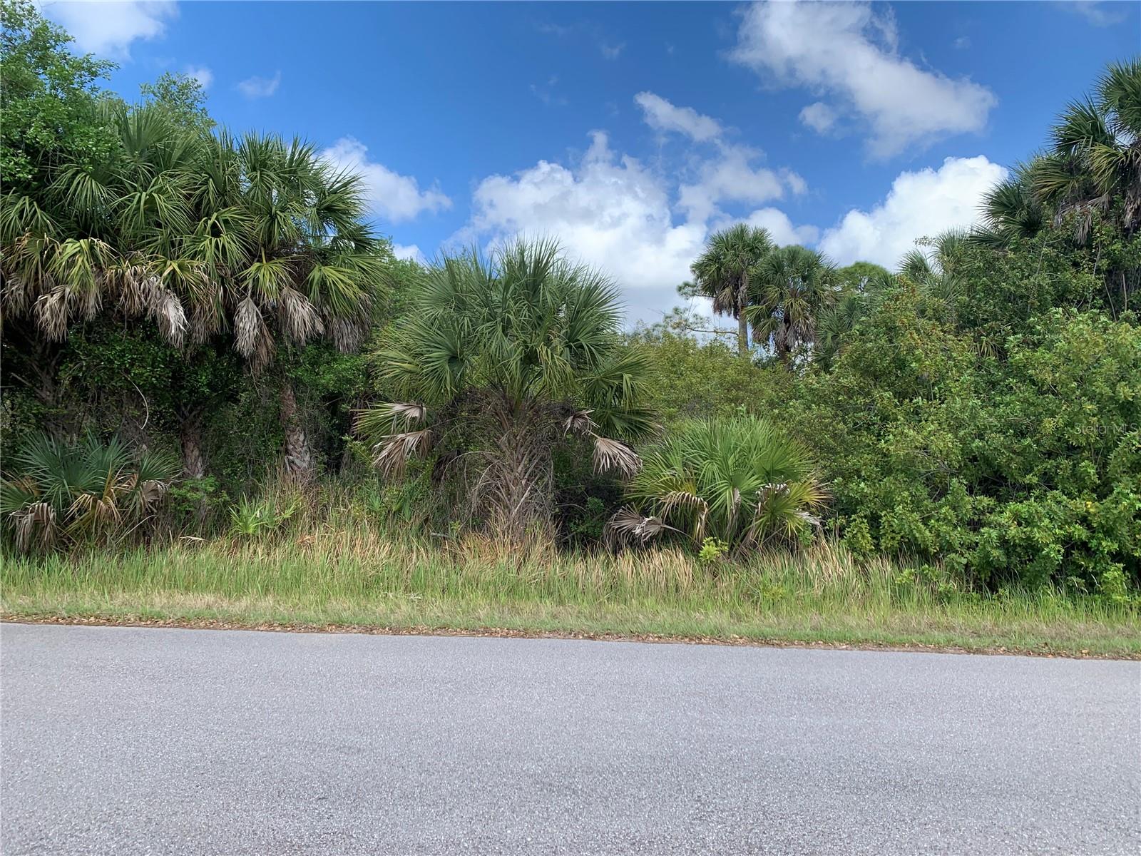 1375 CLEARVIEW DR, PORT CHARLOTTE, FL, 33953