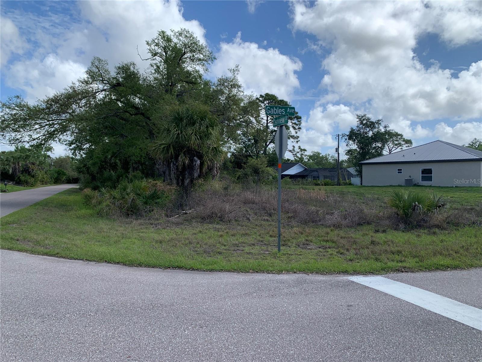 1375 CLEARVIEW DR, PORT CHARLOTTE, FL, 33953
