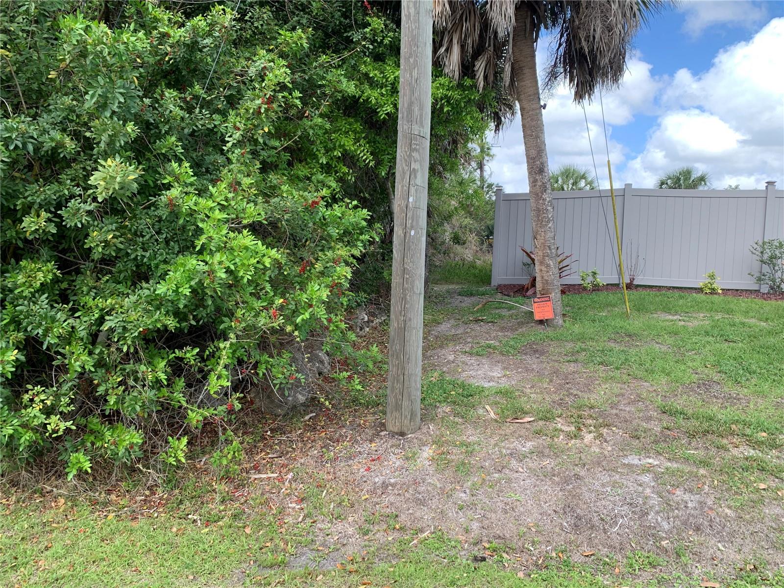 1375 CLEARVIEW DR, PORT CHARLOTTE, FL, 33953
