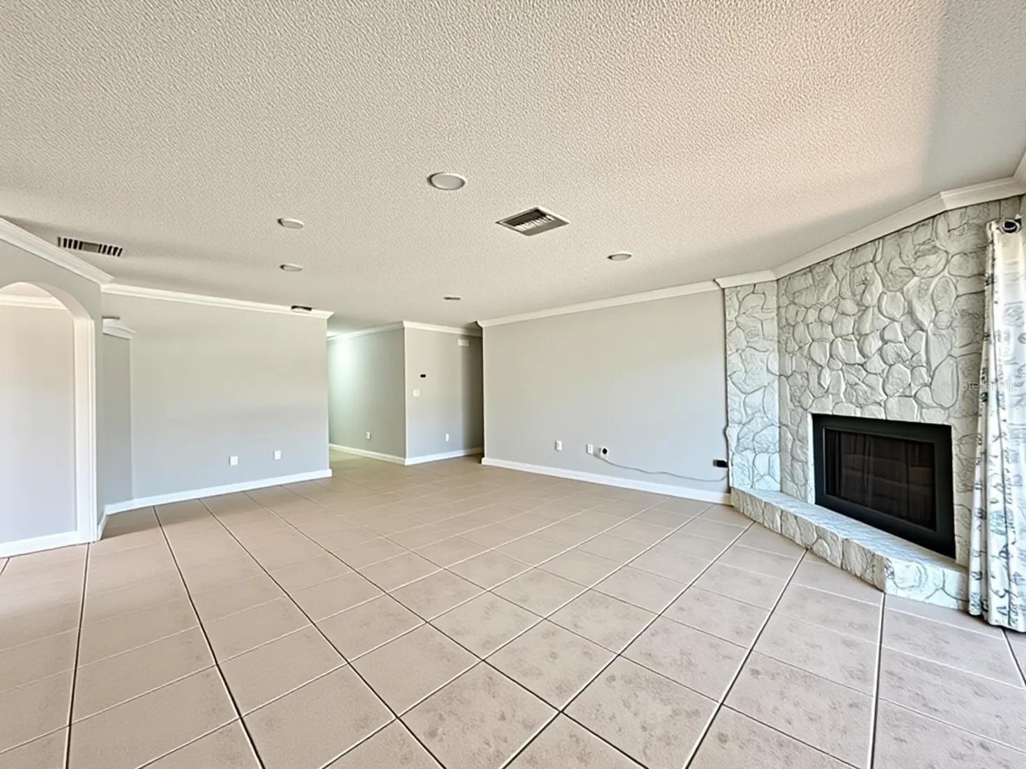 106 SUNRISE DR, PALM HARBOR, FL, 34683