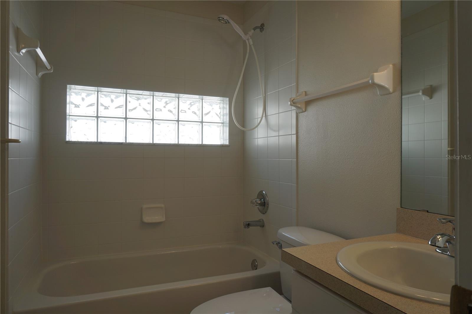500 VISTA OAKS WAY, DAVENPORT, FL, 33837