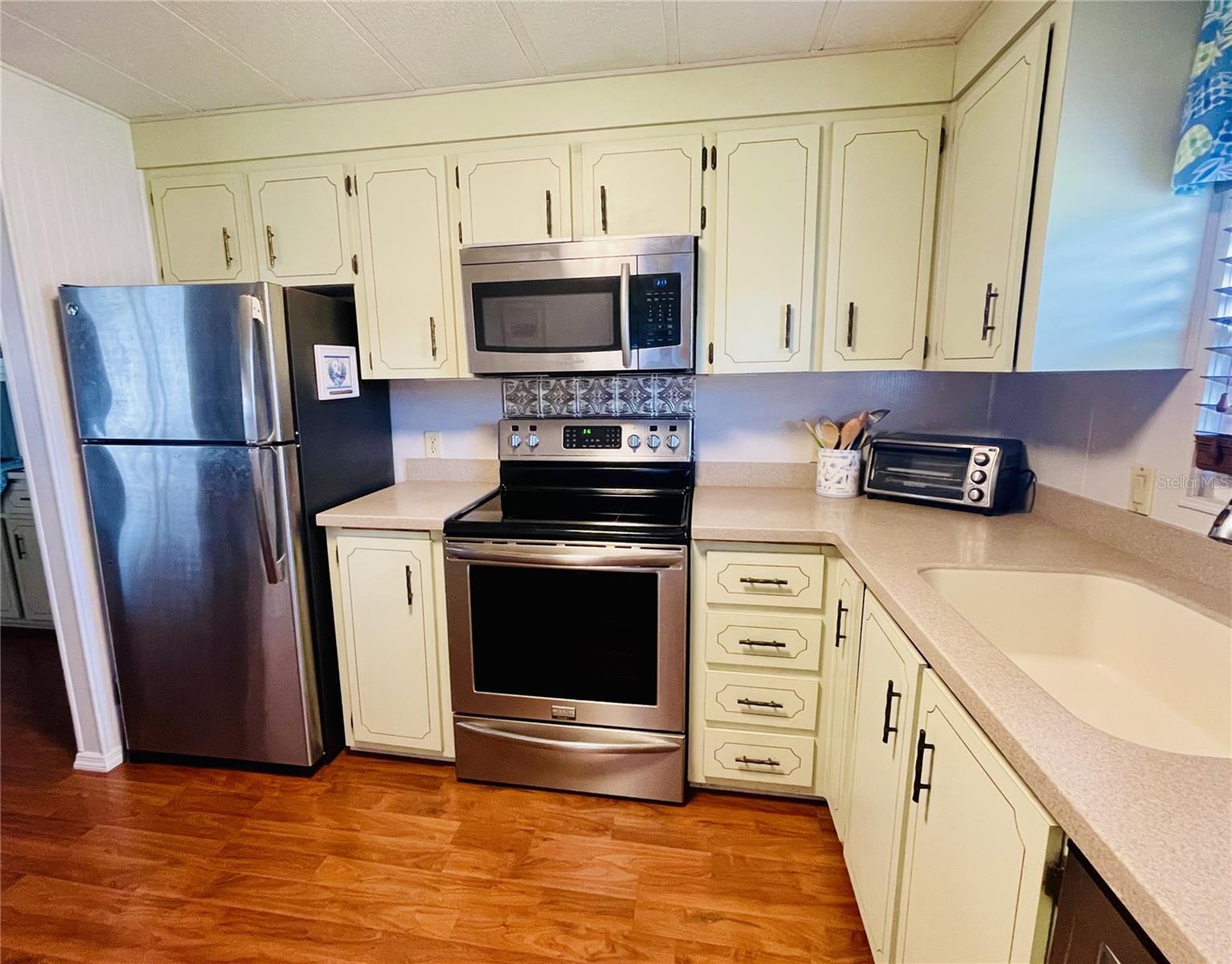 204 RED MAPLE DR, PALM HARBOR, FL, 34684