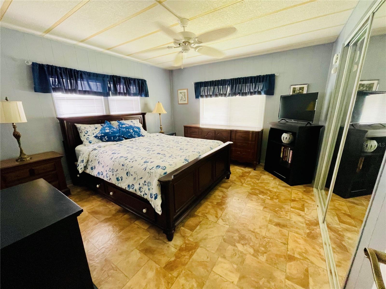 204 RED MAPLE DR, PALM HARBOR, FL, 34684